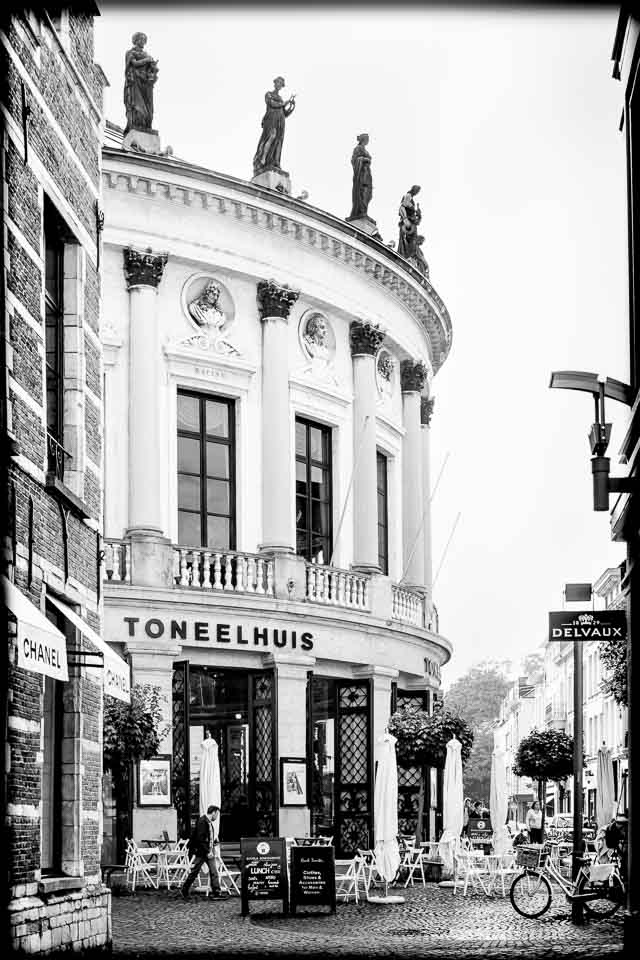 Bourla Schouwburg in Antwerp