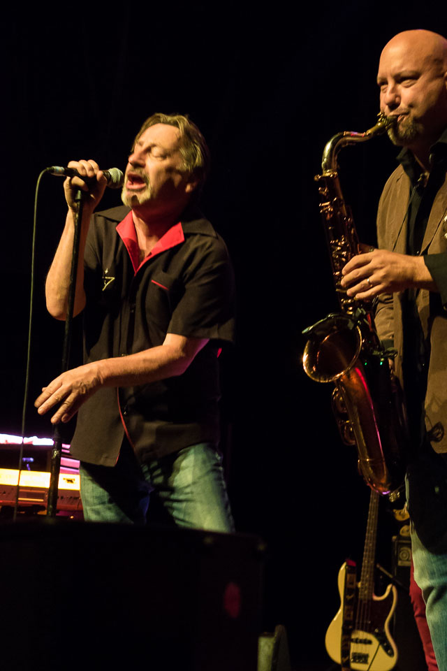Southside Johnny & The Asbury Dukes at Het Depot Leuven