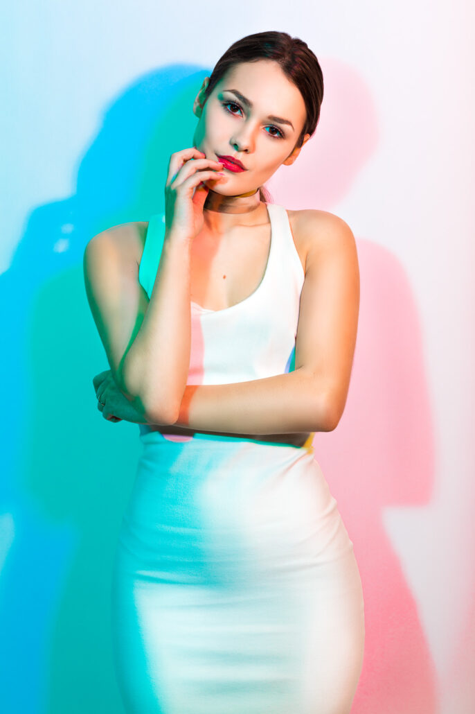 Model Shannety Drops 3 Colors Shadow