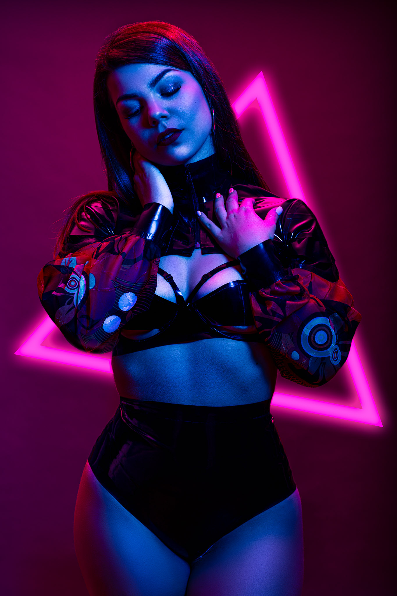 Cool Latex, Cool Color Gel Lights & Model Axelle